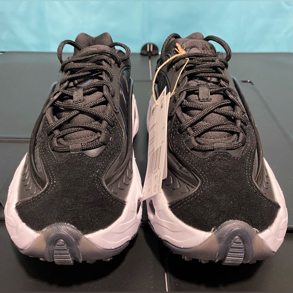 ADIDAS OZNOVA WOMENS 6.5 YOUTH 4.5 BLACK AND WHITE SOLD OUT COLOR @ ADIDAS - Picture 2 of 6